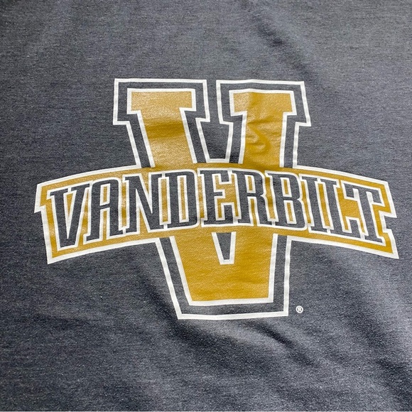 Vanderbilt Commodores Sweatshirt Blanket Throw MV Sport 72” x 58” Gray Charcoal - Picture 8 of 8